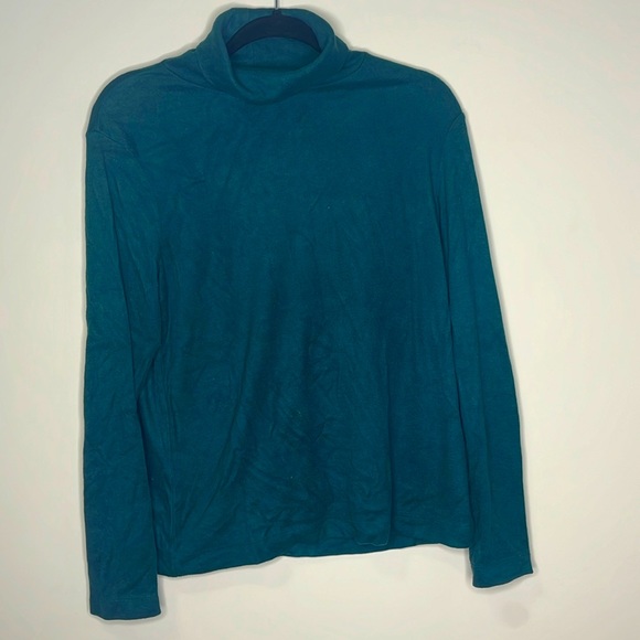 UNIQLO HEAT TECH TURTLE NEXK - Picture 1 of 4